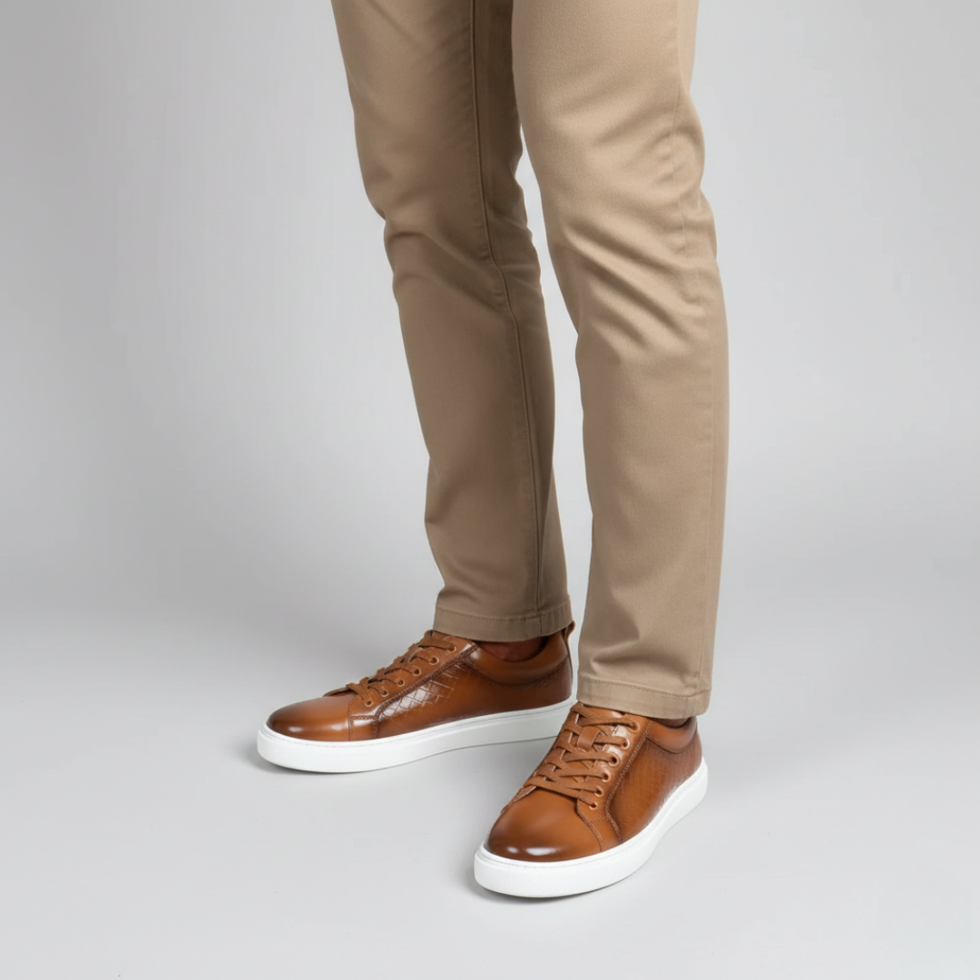 Briar Classic Low Top