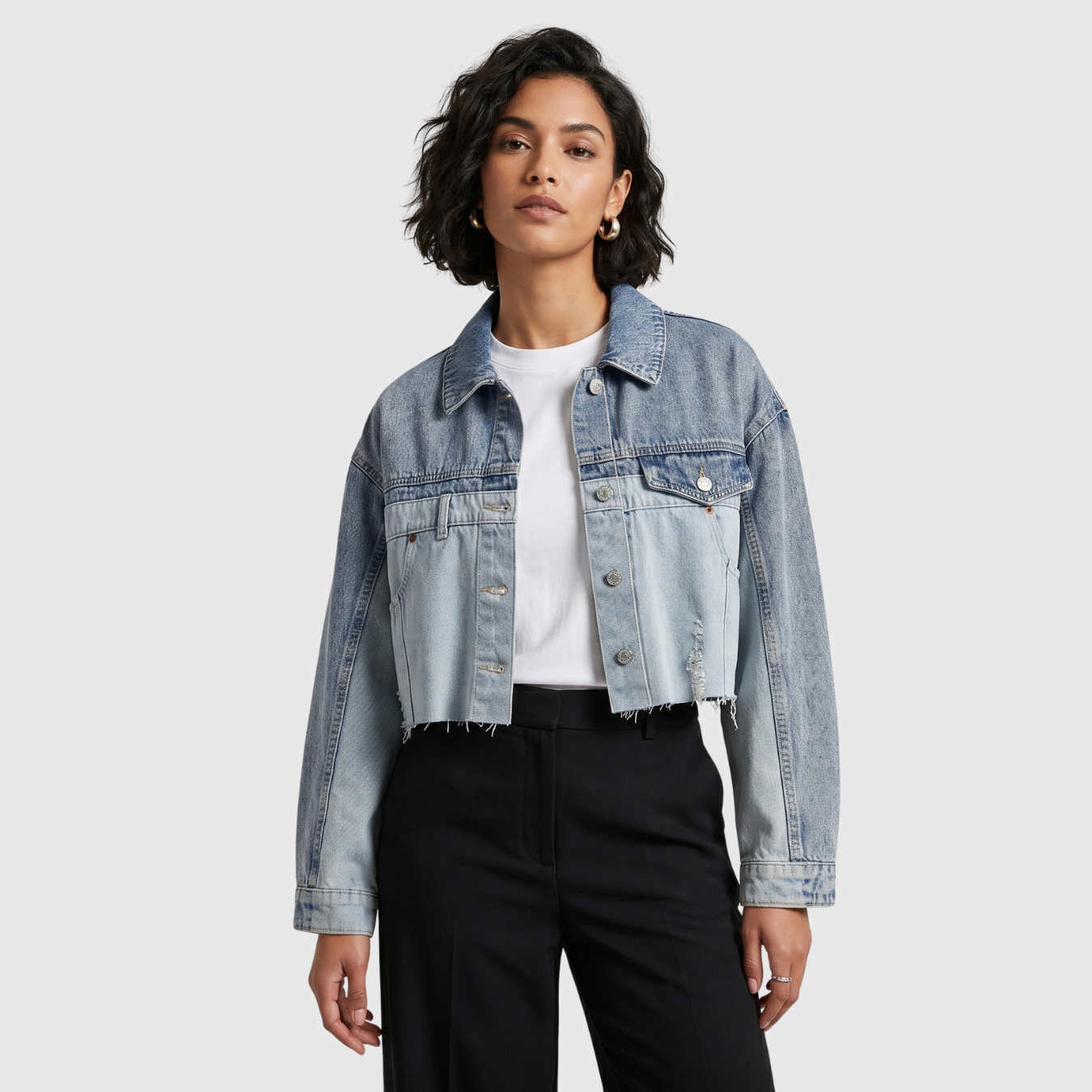 Veste en jean courte femme coupe oversize fermeture boutonnée