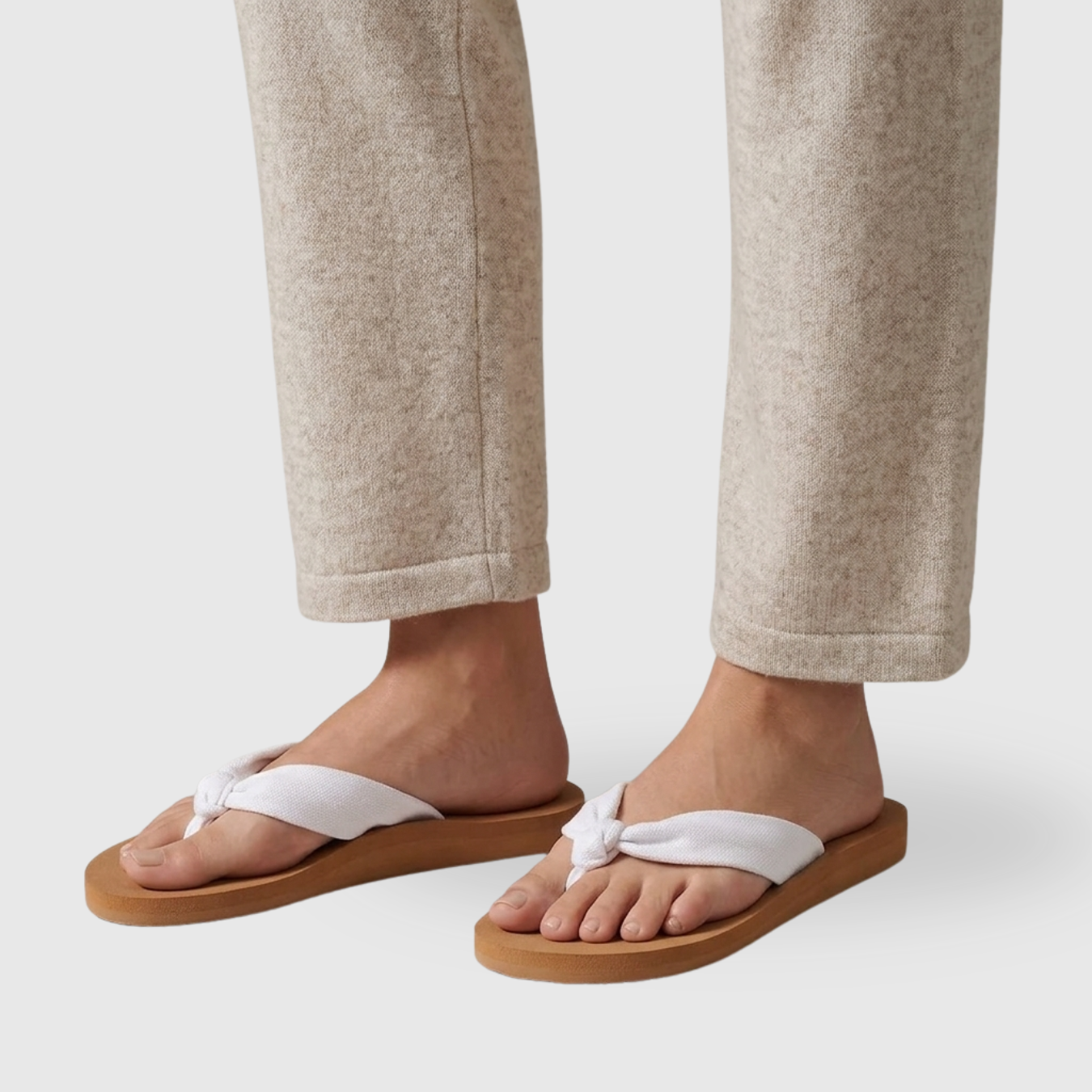 Tongs femme semelle amortissante soutien de voûte slip-on confort