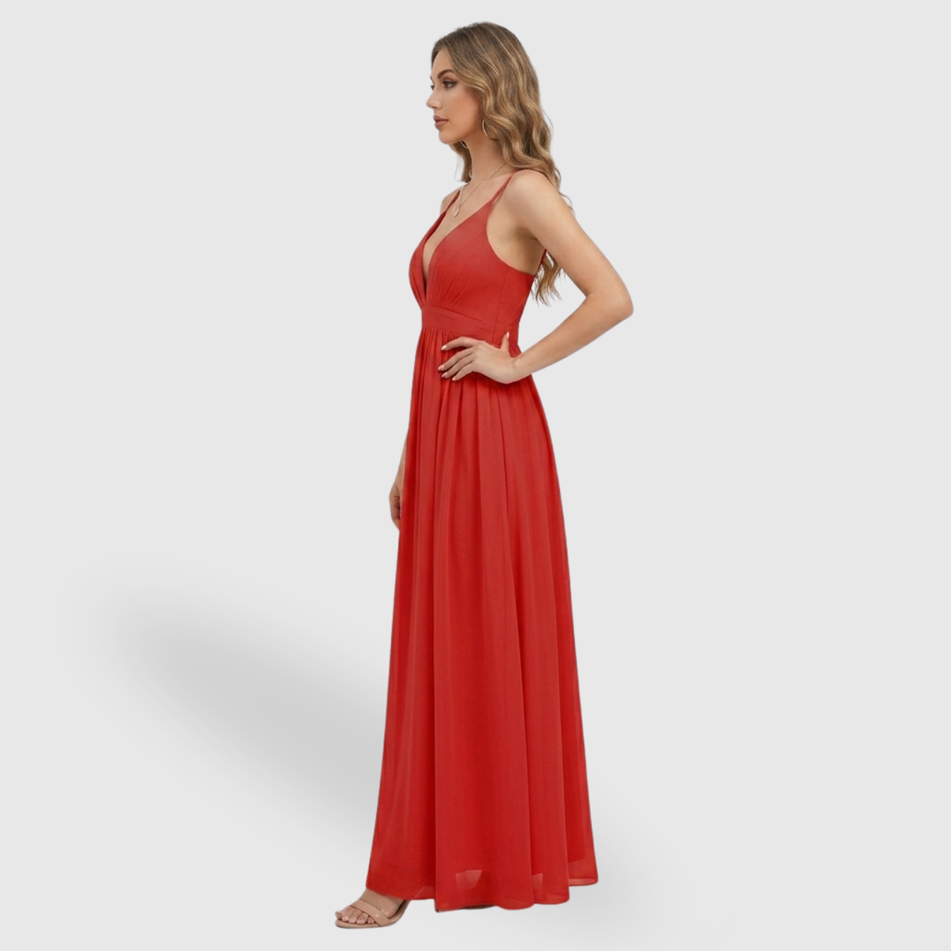 Robe de cérémonie femme longue mousseline bretelles décolleté plongeant