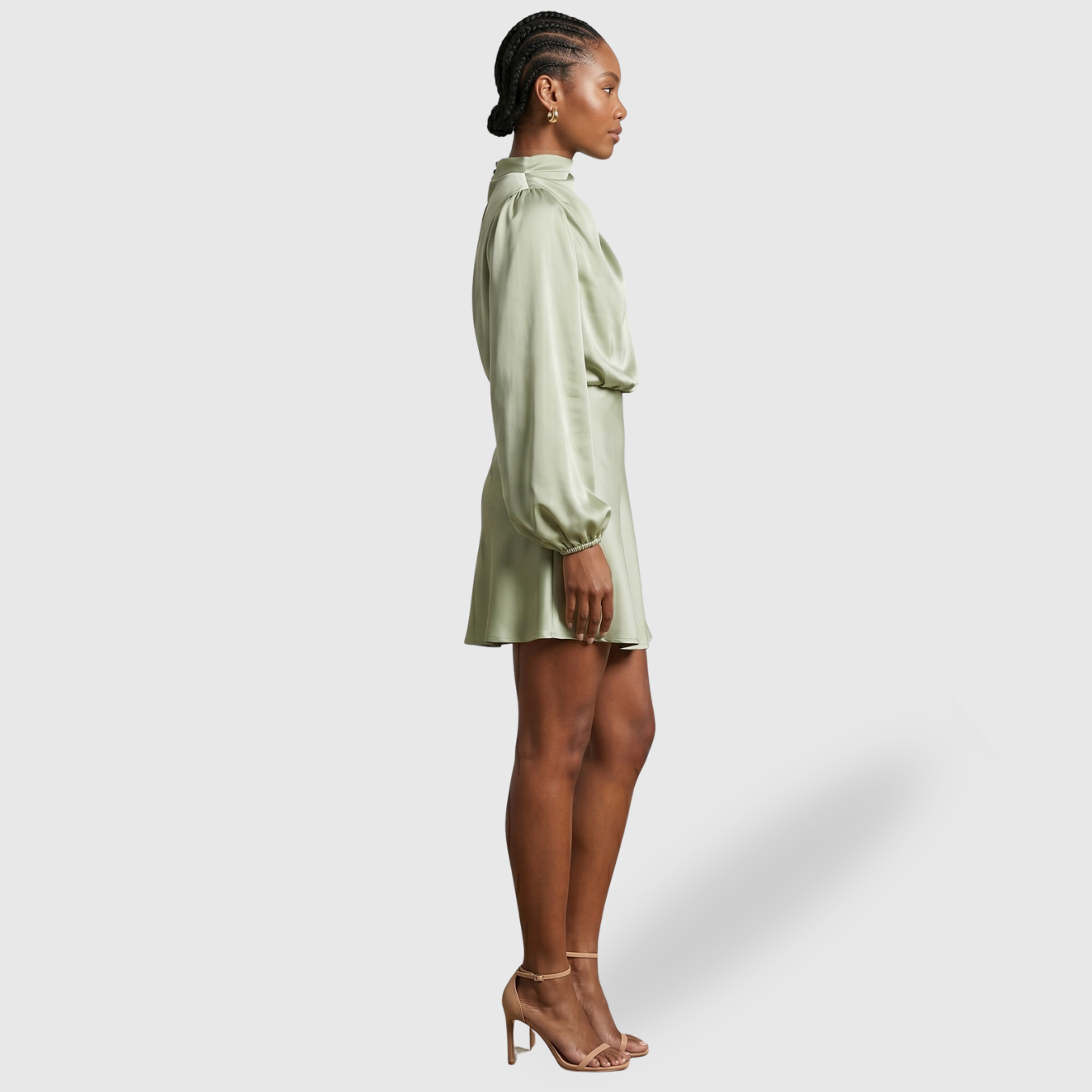 Robe satinée asymétrique femme une épaule manches longues courte