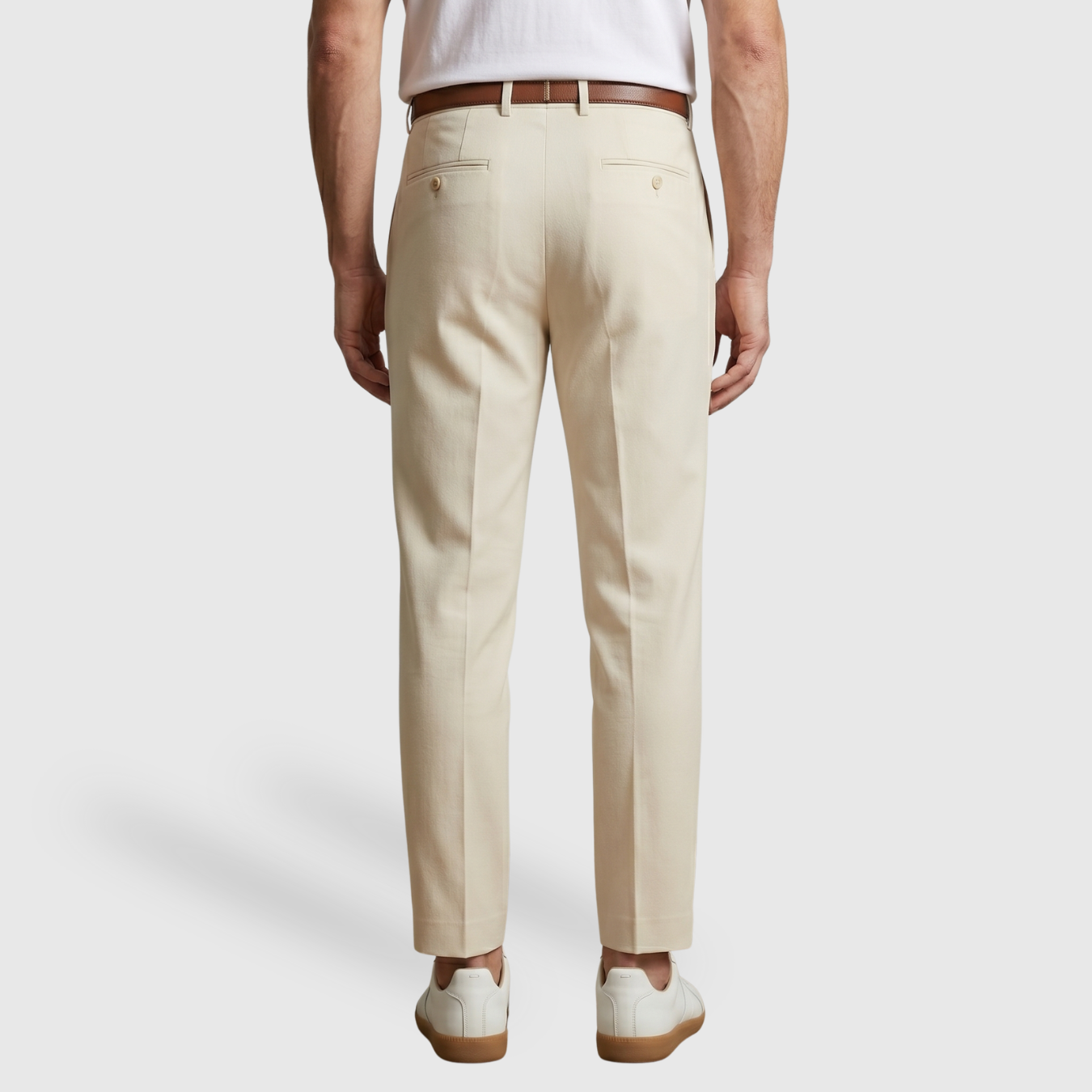 Pantalon homme tailleur plissé jambe droite taille haute