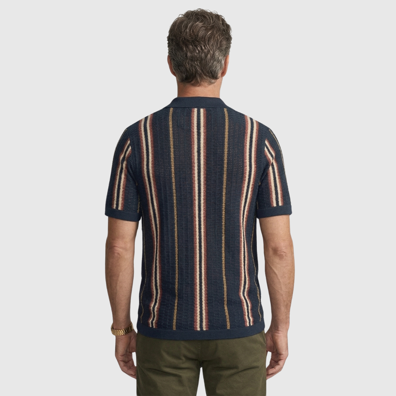 Chemise homme maille manches courtes col ouvert fermeture boutonnée