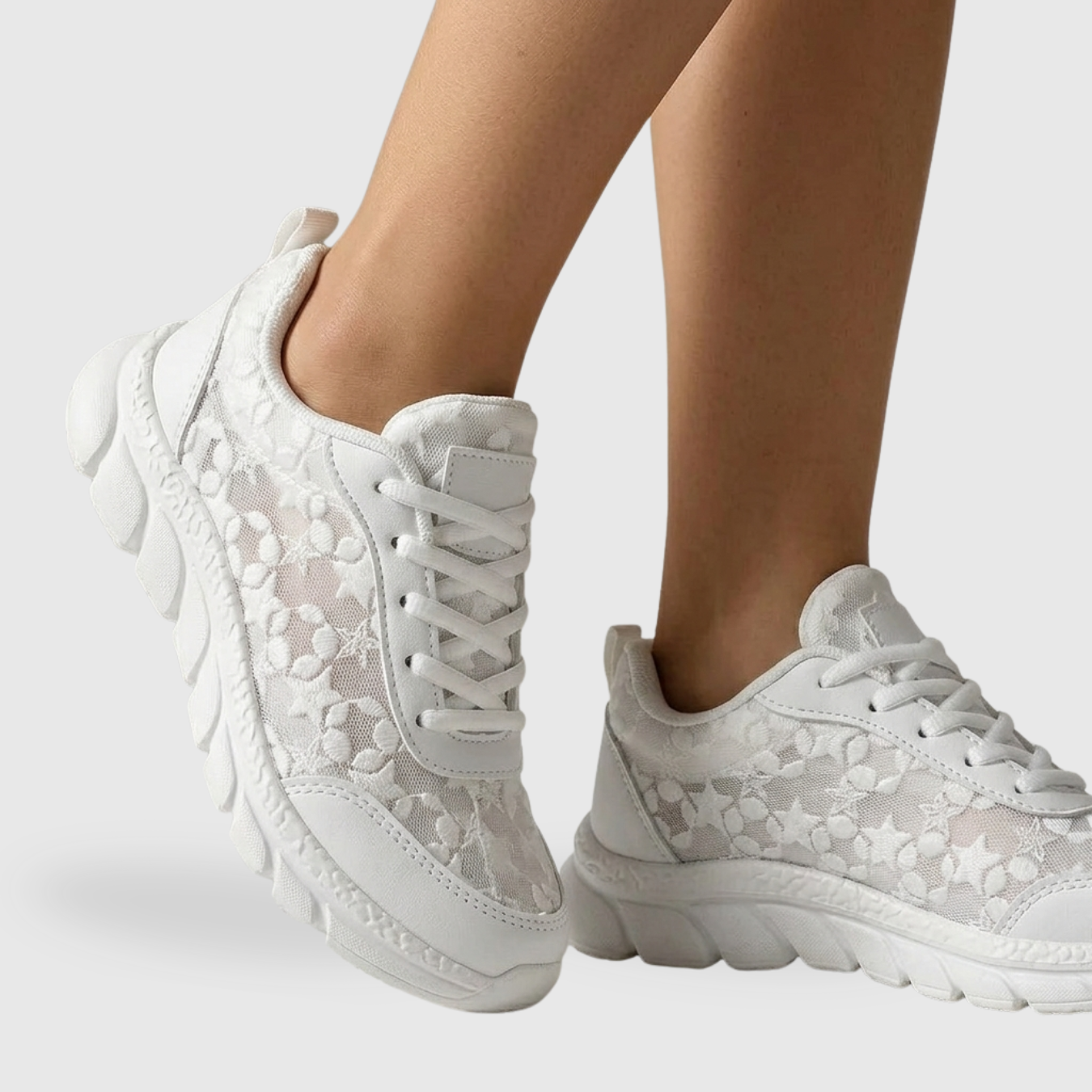 Baskets femme confort à lacets semelle épaisse amortissante usage quotidien