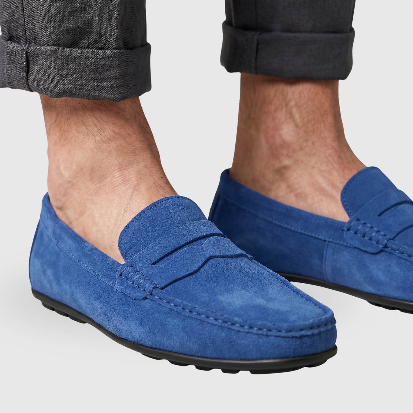 Mocassins homme en suédine à enfiler semelle souple