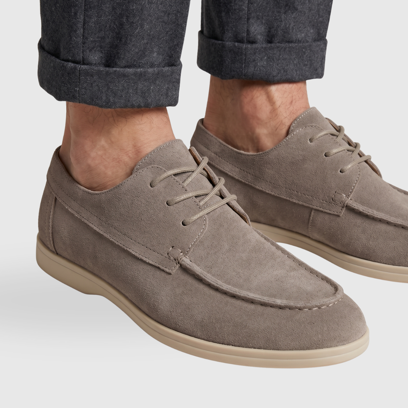 Chaussures homme en suédine à lacets semelle souple