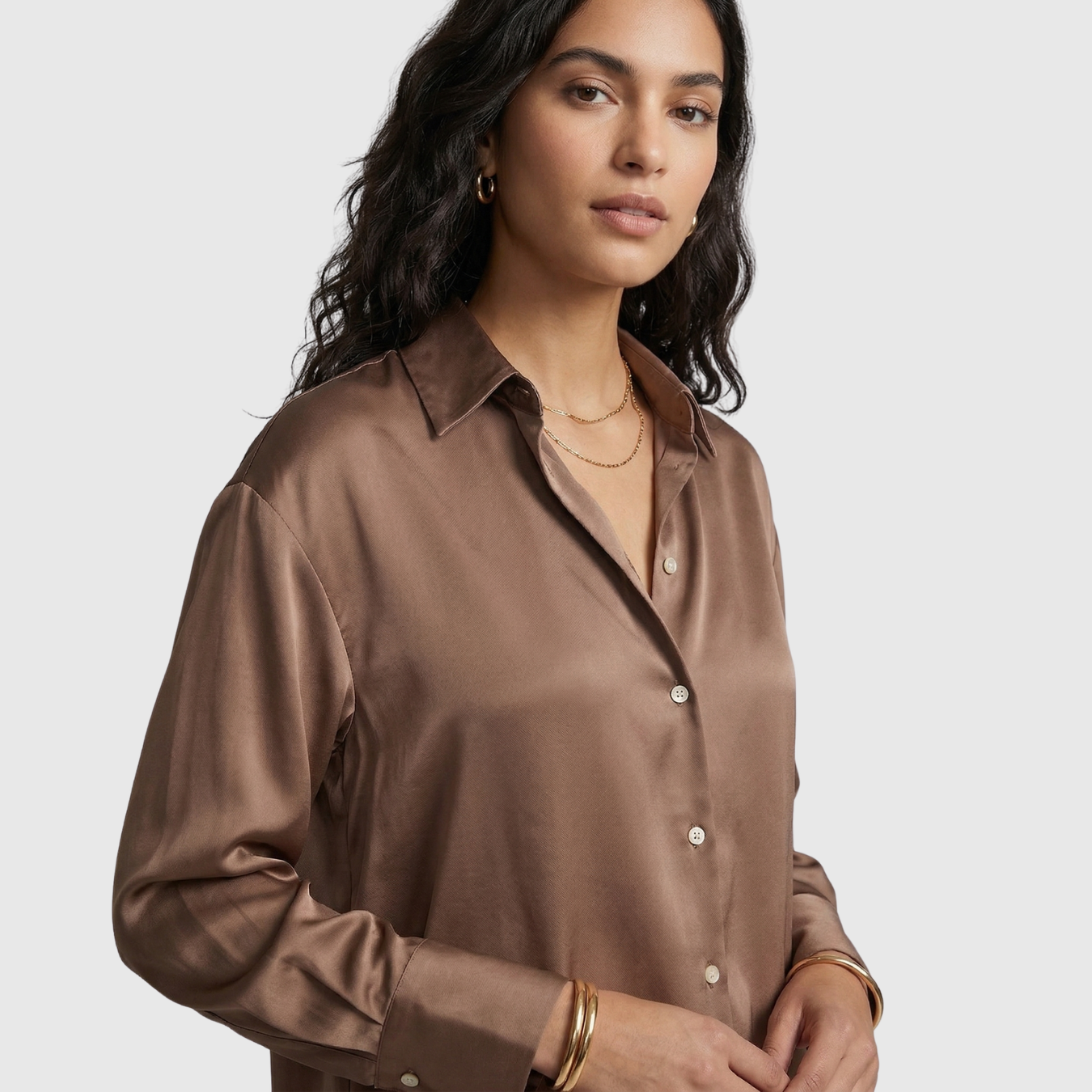 Chemise femme fluide manches longues col classique fermeture boutonnée