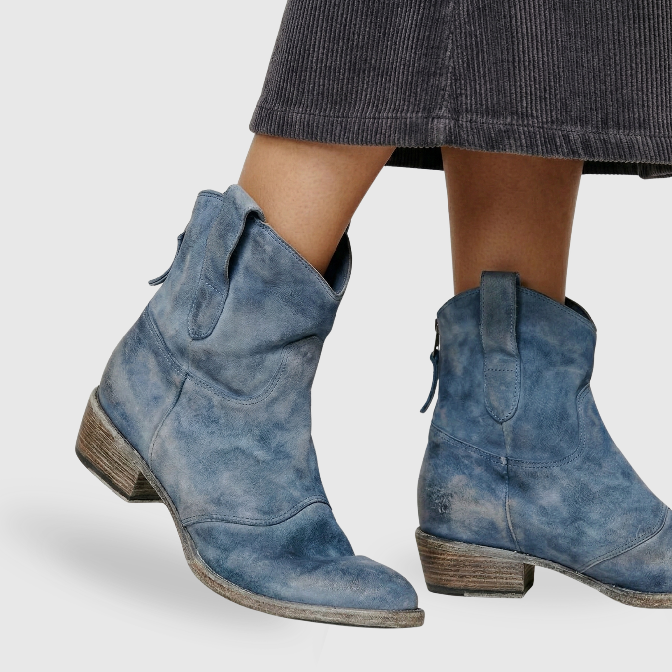 Bottines western femme bout pointu talon bas à enfiler style cowboy