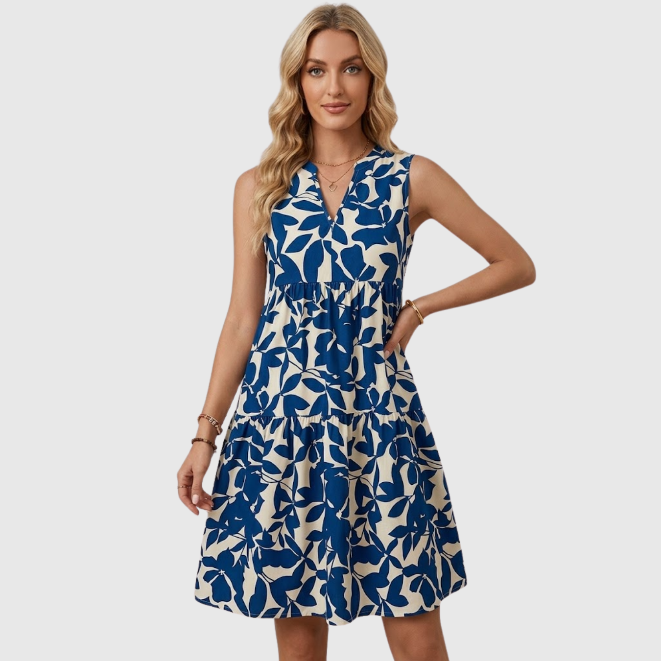 Robe femme col V imprimée coupe fluide manches courtes élégante