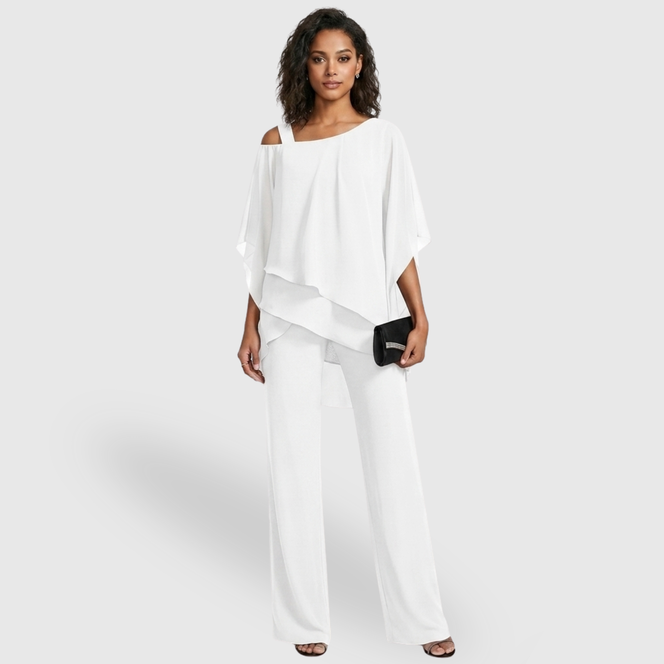 Combinaison femme épaules dénudées pantalon large coupe fluide