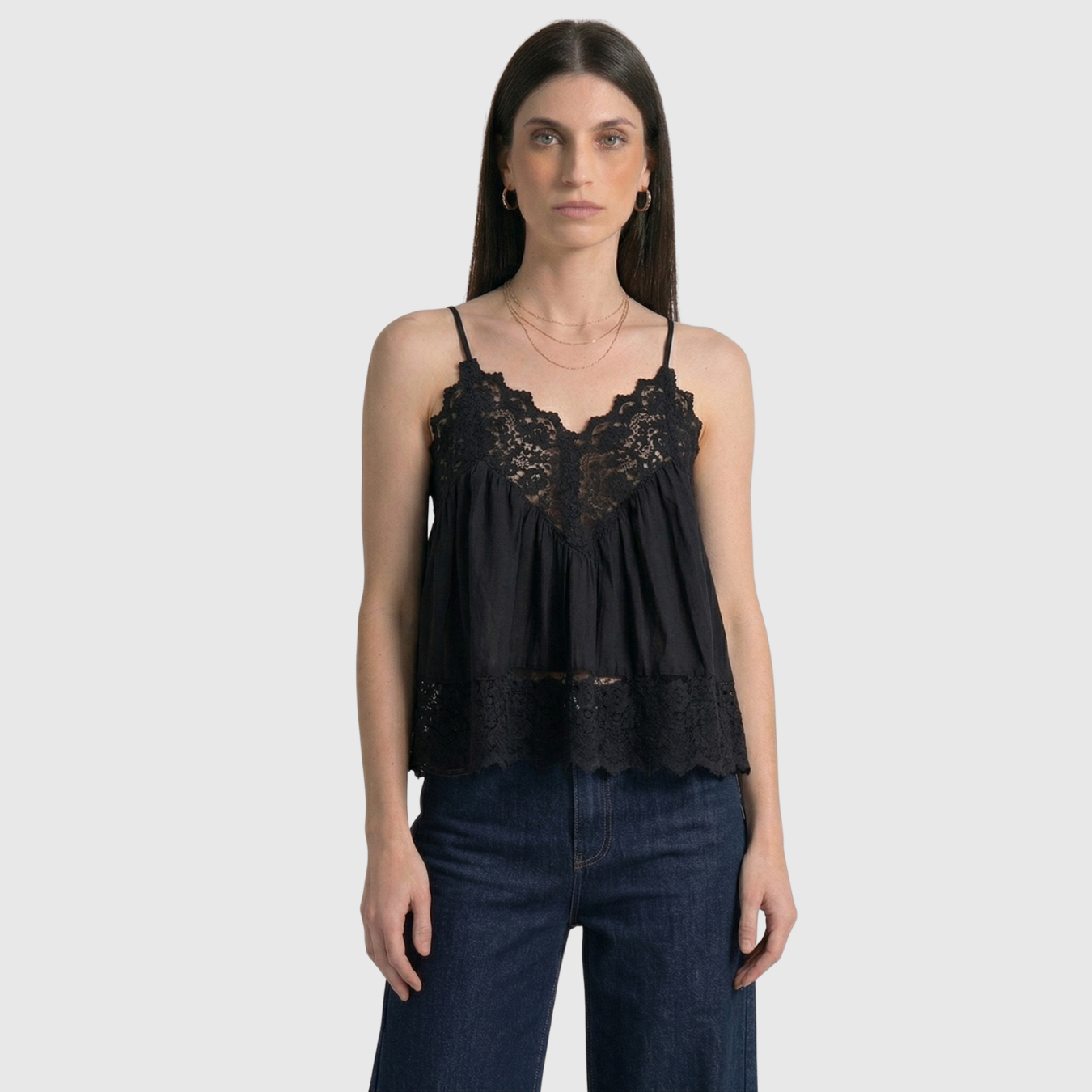 Caraco femme dentelle bretelles fines col en V coupe fluide été