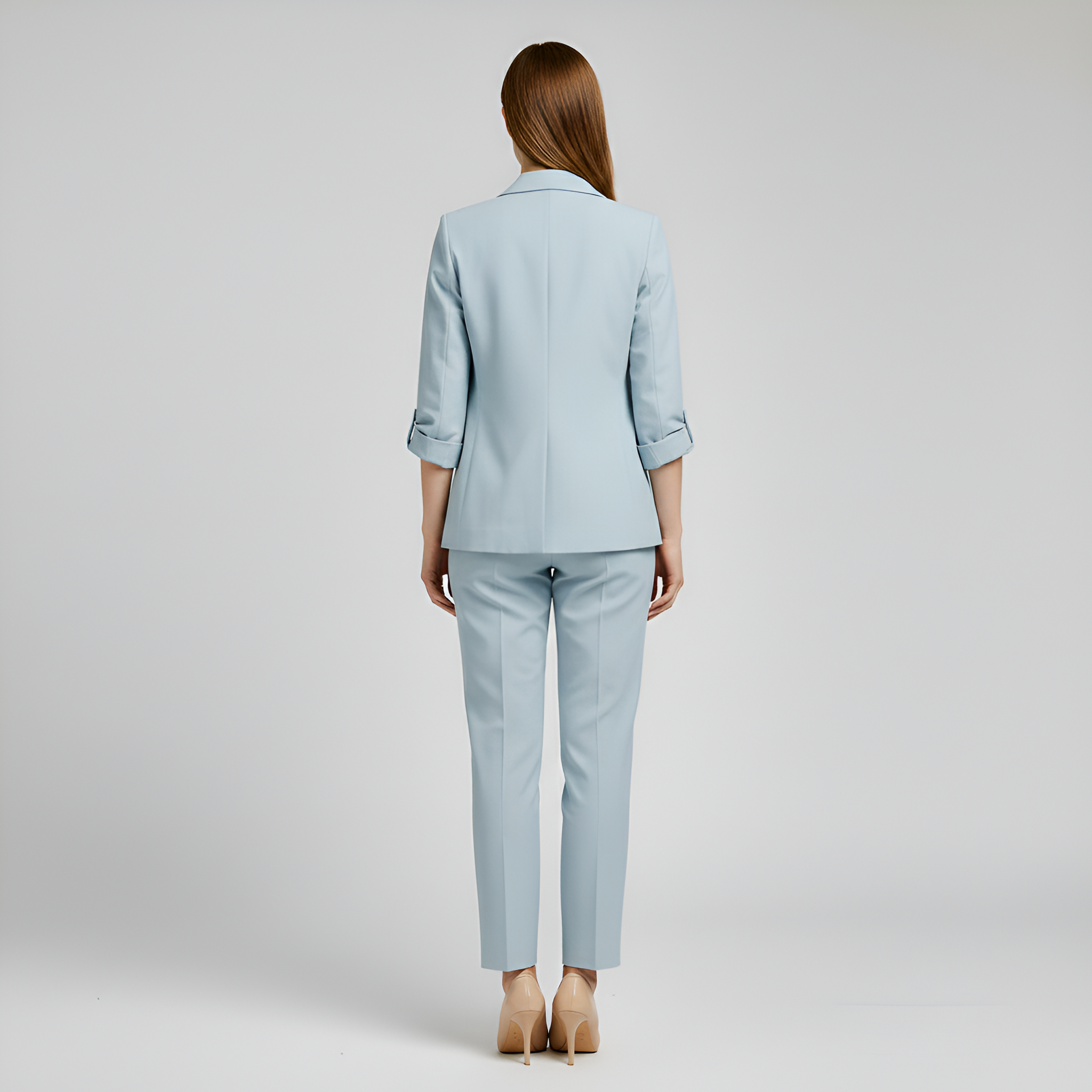 Ensemble femme blazer et pantalon tailleur élégant
