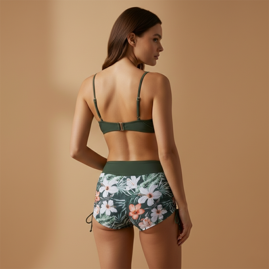 Tenue de plage femme short motifs haut à nouer vacances