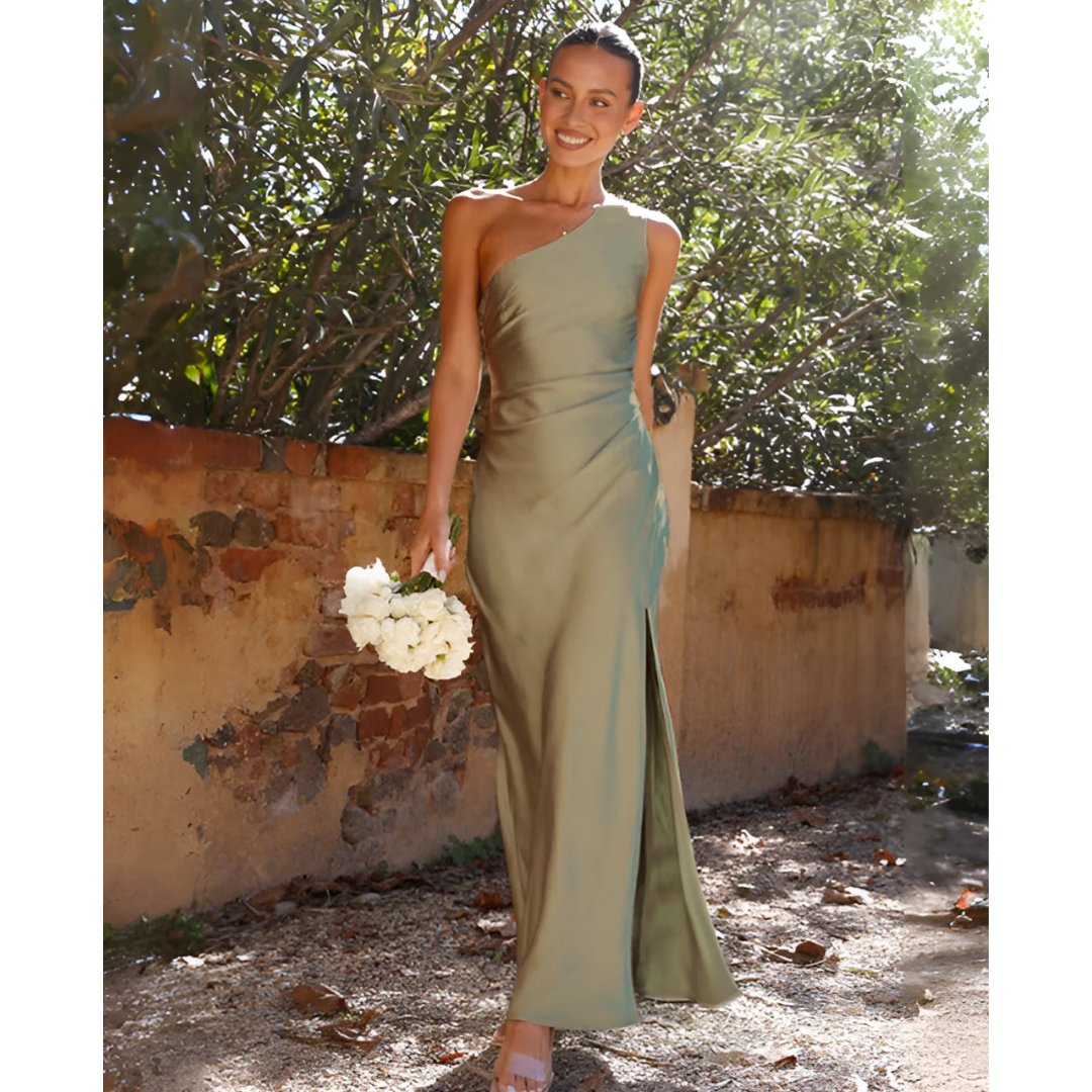 Robe longue femme asymétrique encolure élégante sculptée