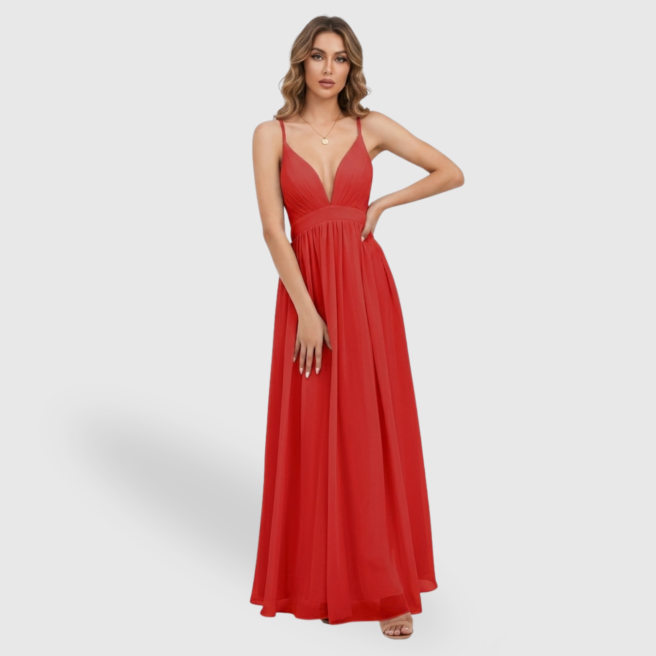 Robe de cérémonie femme longue mousseline bretelles décolleté plongeant