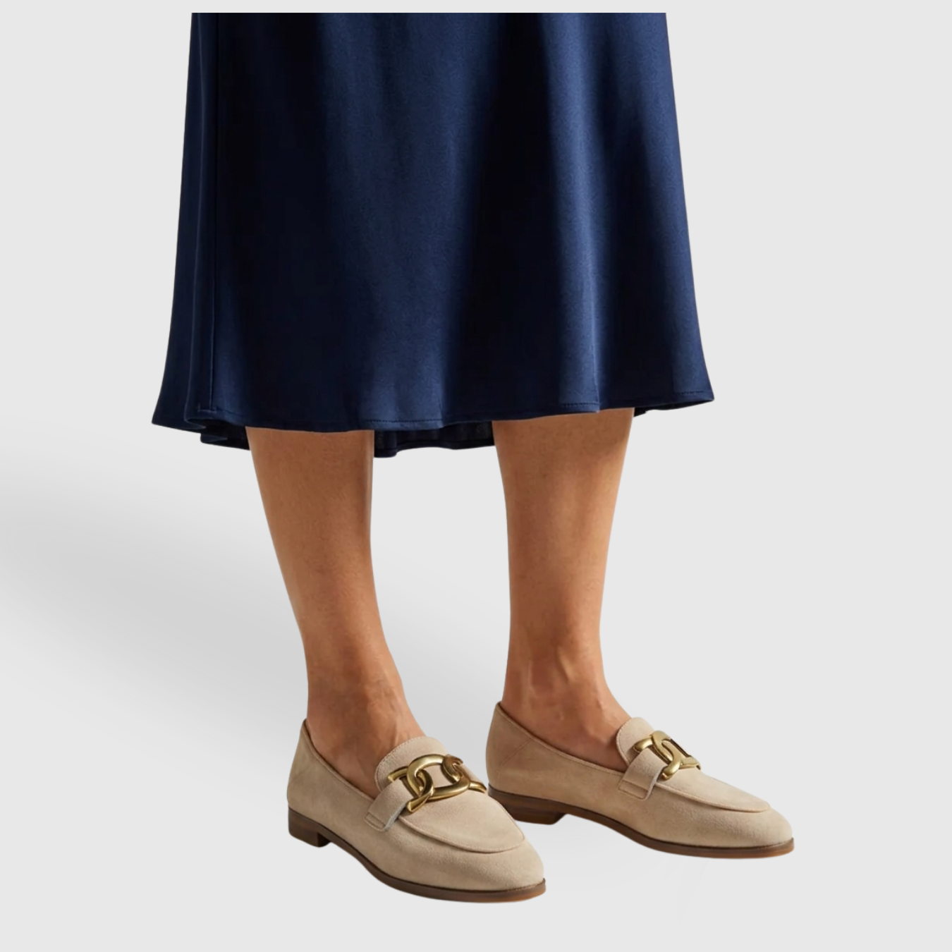 Mocassins femme en suédine à mors métallique