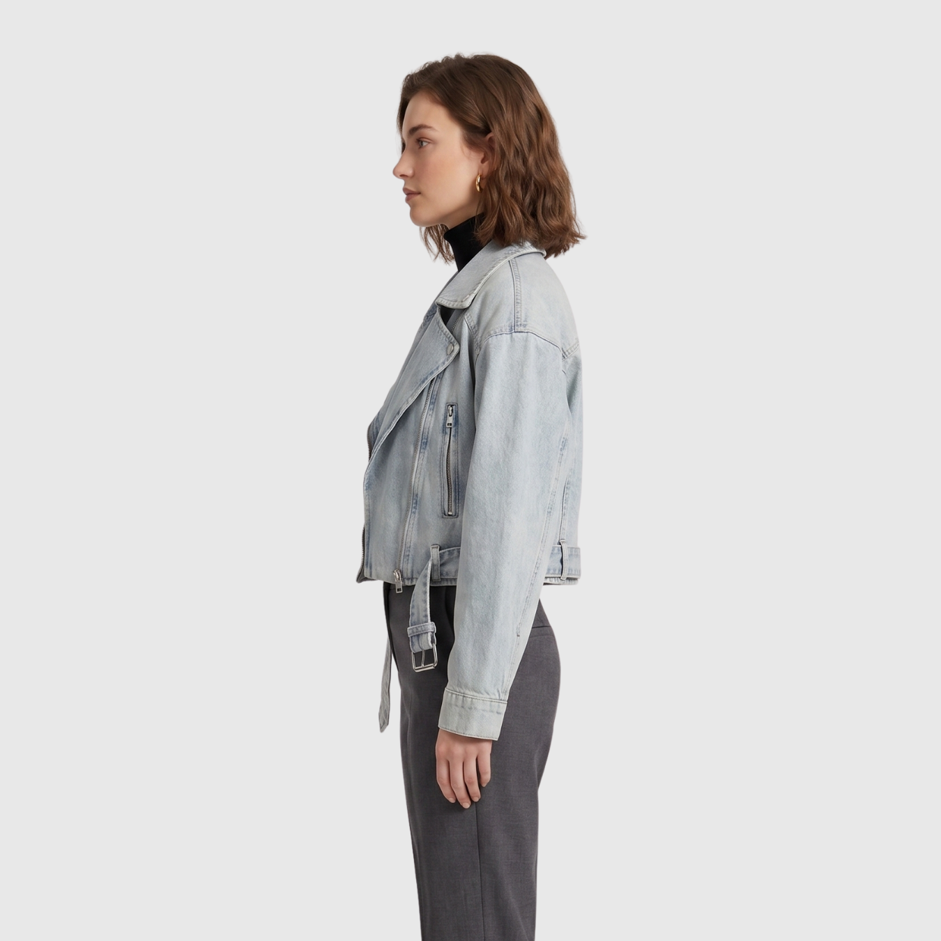 Veste en jean femme coupe courte style biker zippée