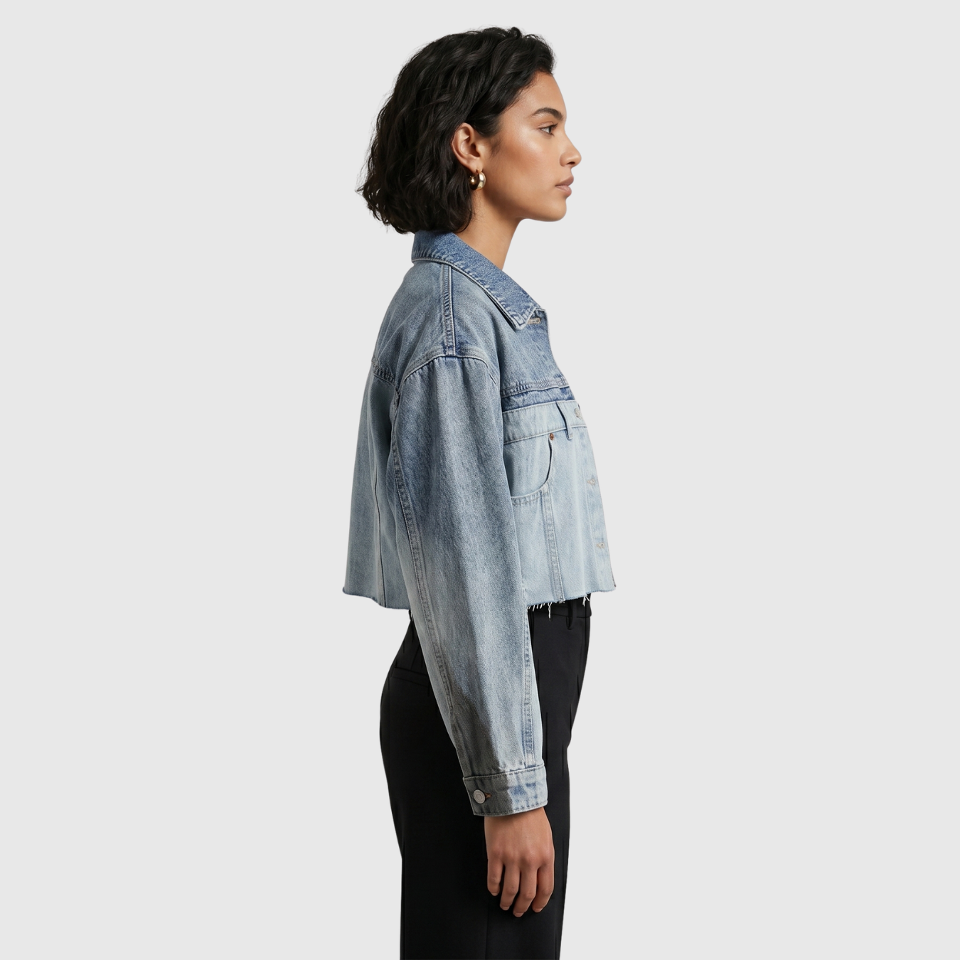 Veste en jean courte femme coupe oversize fermeture boutonnée