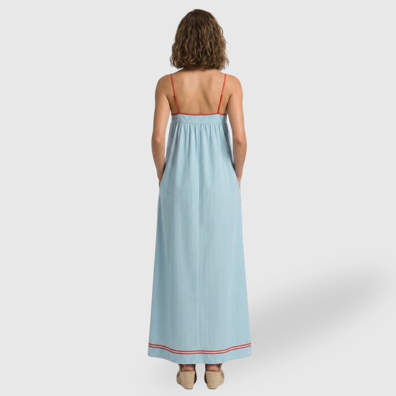Robe longue femme à bretelles rayée coupe ample