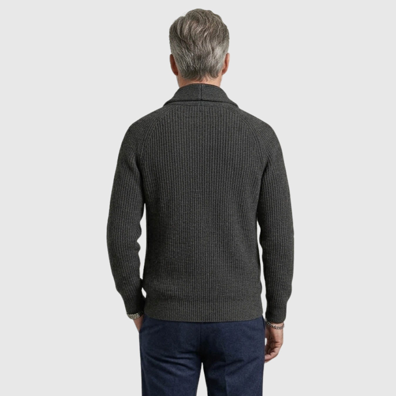 Gilet homme laine col V boutonné manches longues coupe droite