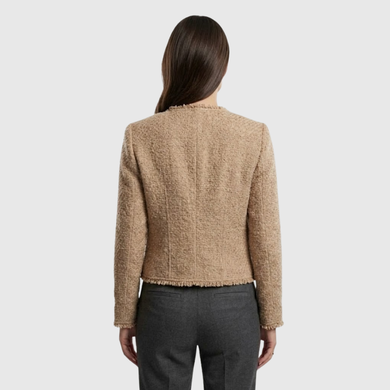 Veste femme tweed cintrée boutonnée col rond manches longues