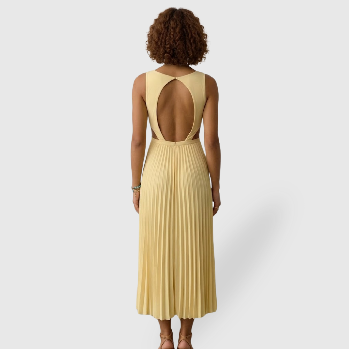 Robe longue plissée femme col V sans manches coupe fluide