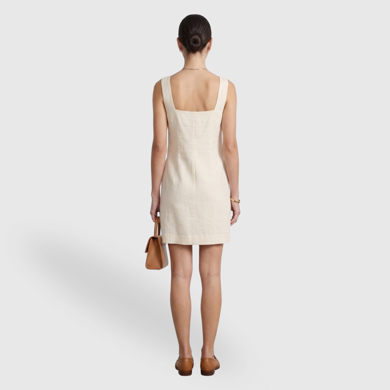 Robe courte femme en lin sans manches col carré