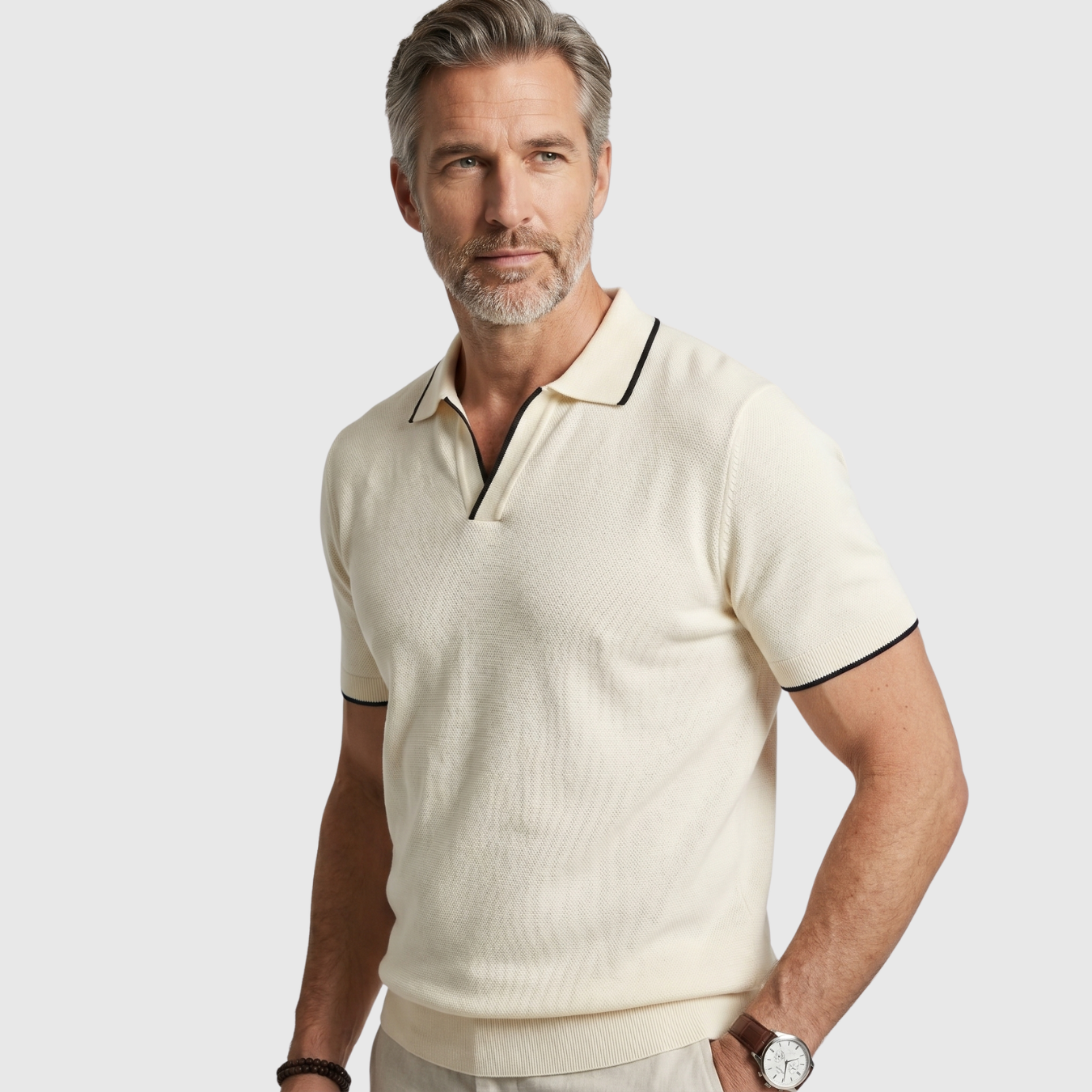 Polo homme manches courtes coupe ajustée col ouvert finition contrastée