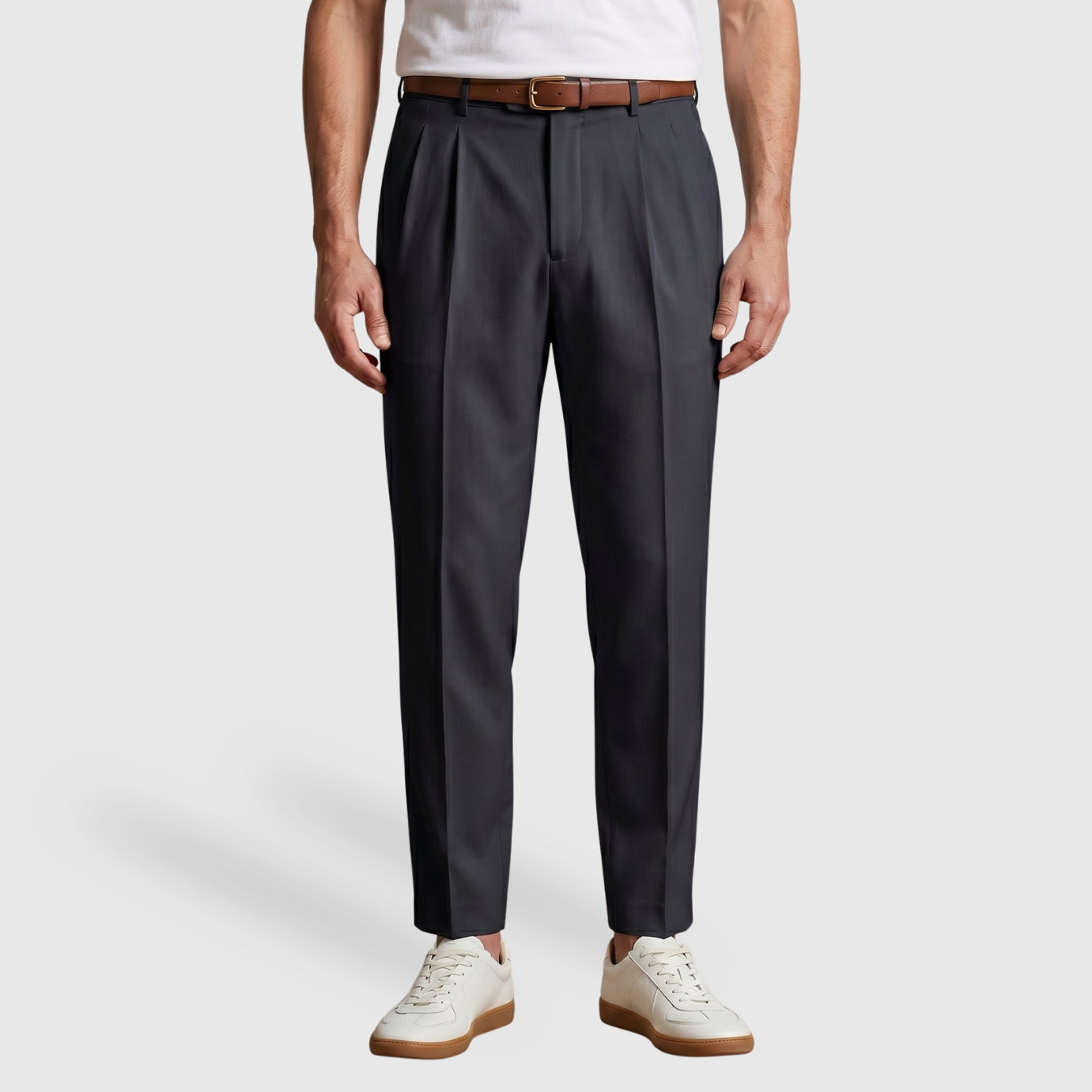 Pantalon homme tailleur plissé jambe droite taille haute
