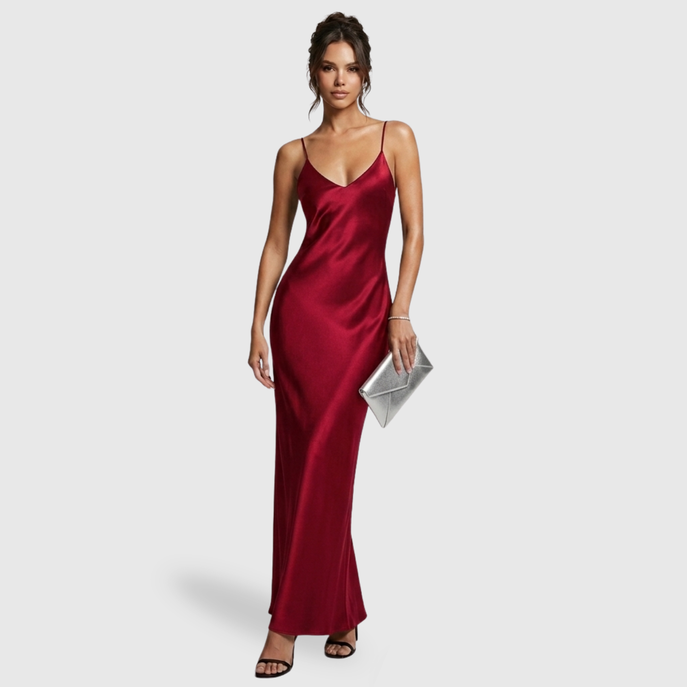 Robe longue satin dos nu col V coupe fluide sans manches