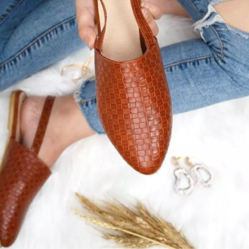 Nu-pieds tressés femme - sandales plates à boucle - quotidien