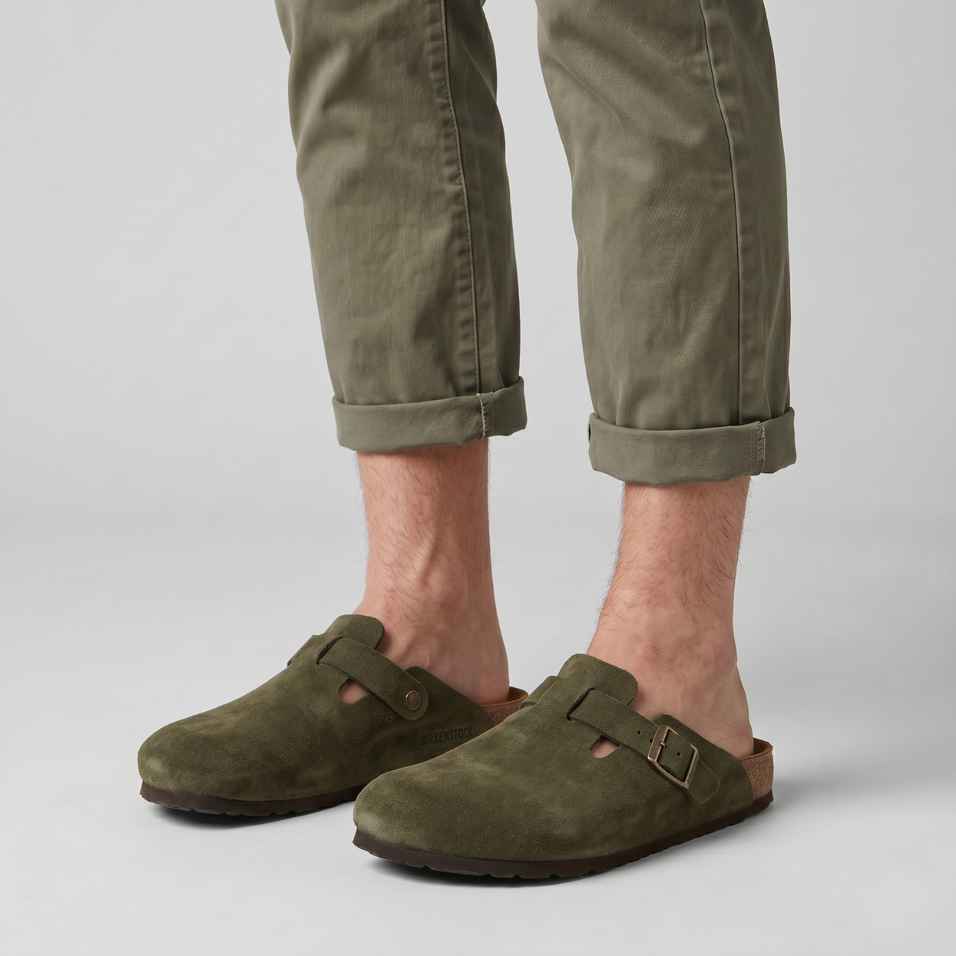 Sabots homme en suédine à boucle semelle ergonomique