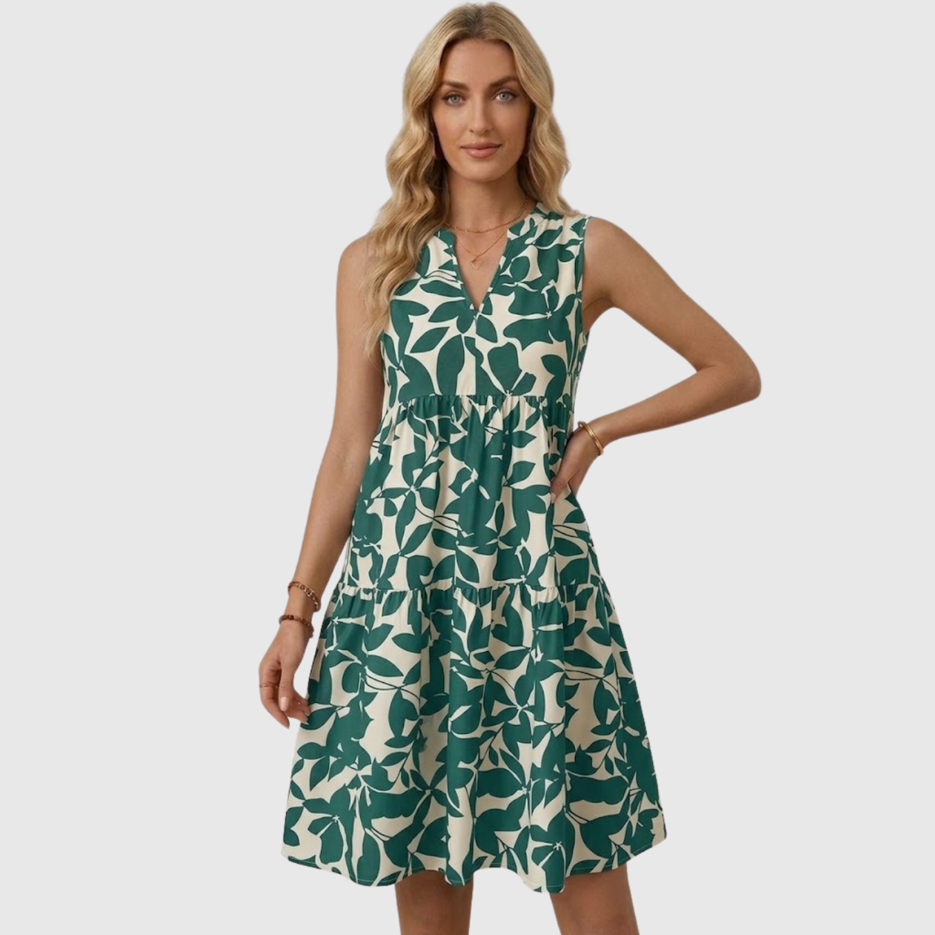 Robe femme col V imprimée coupe fluide manches courtes élégante