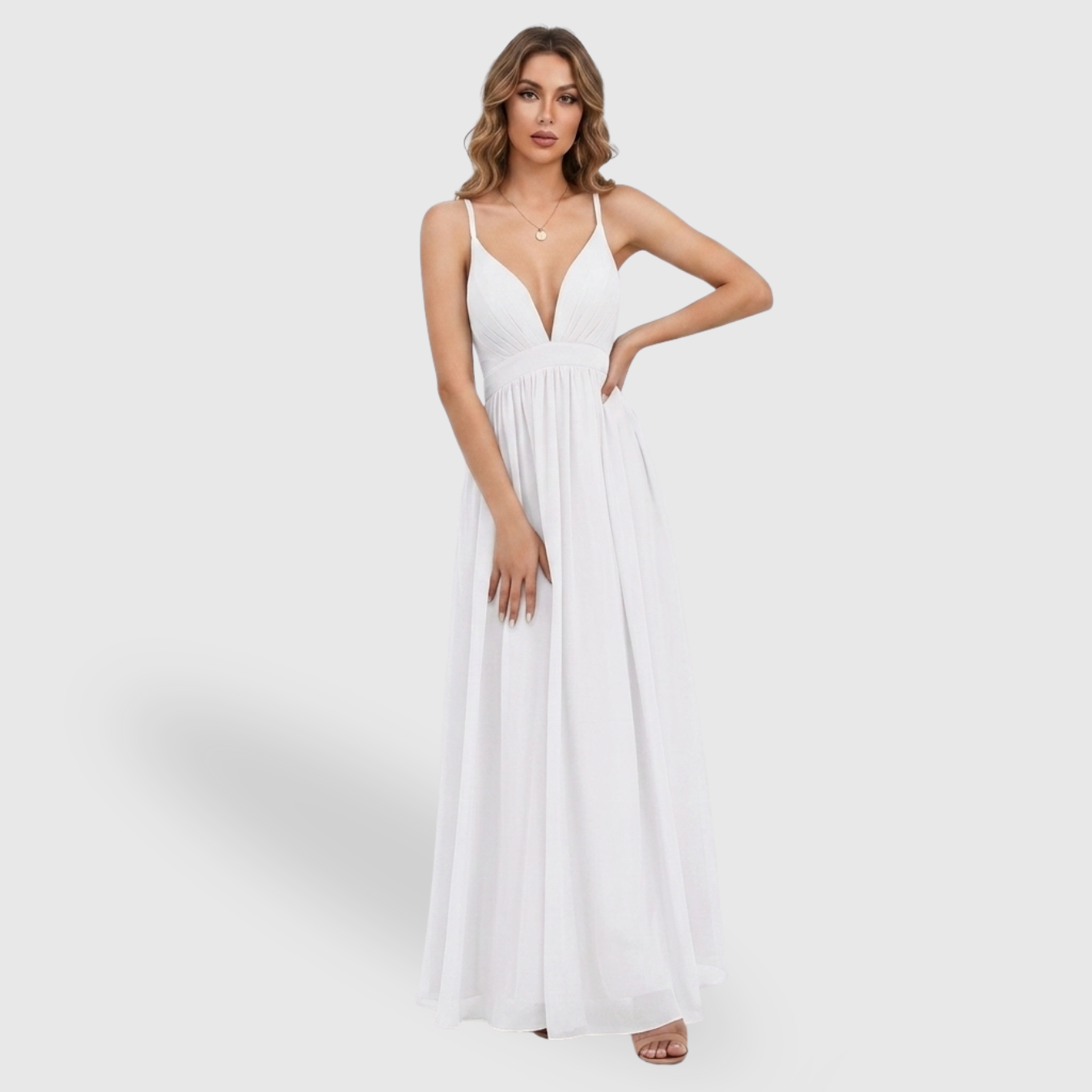 Robe de cérémonie femme longue mousseline bretelles décolleté plongeant