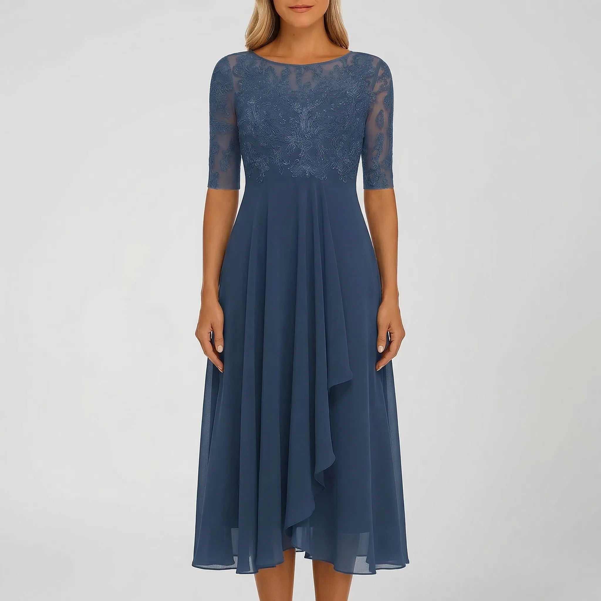 Robe de cocktail pour femme - coupe trapèze et buste en dentelle | soirée